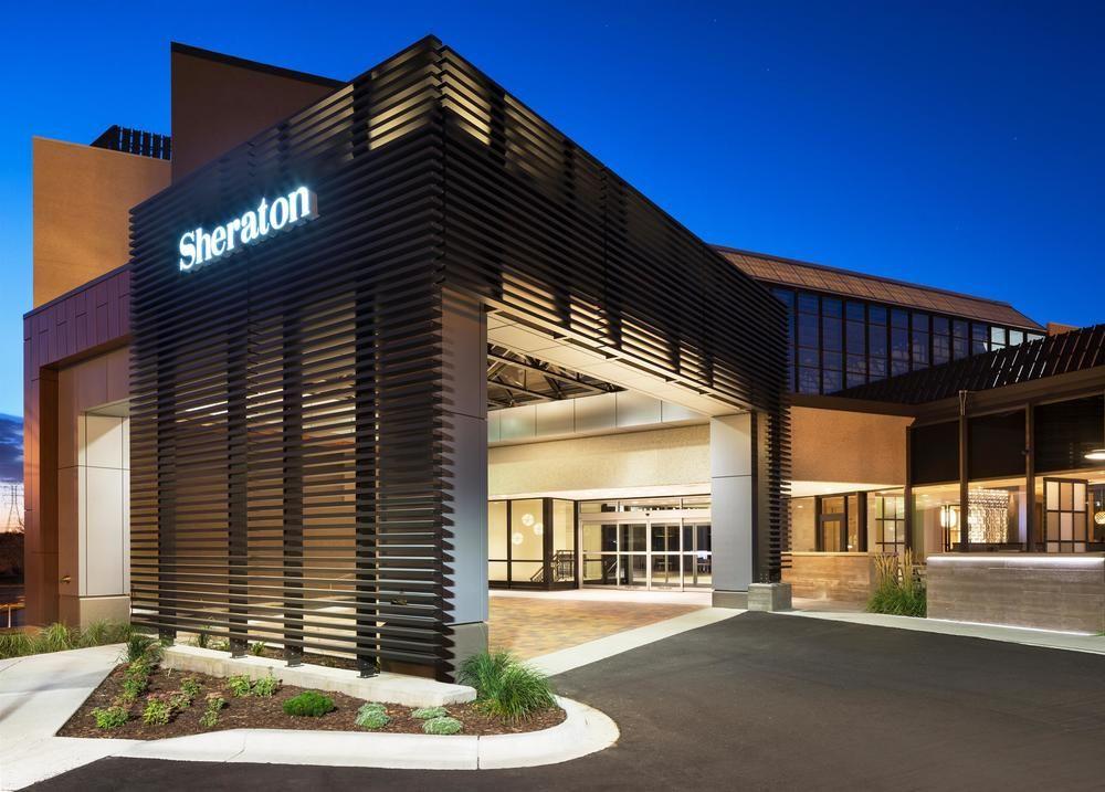 Sheraton Bloomington Hotel Exterior photo